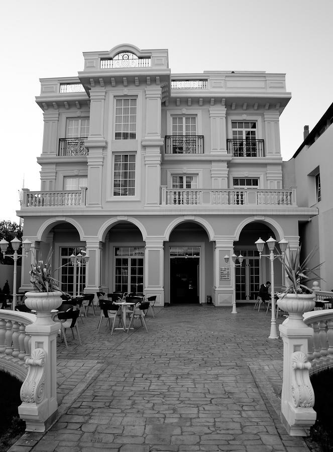 Hotel Vila Imperial 爱尔巴桑 外观 照片