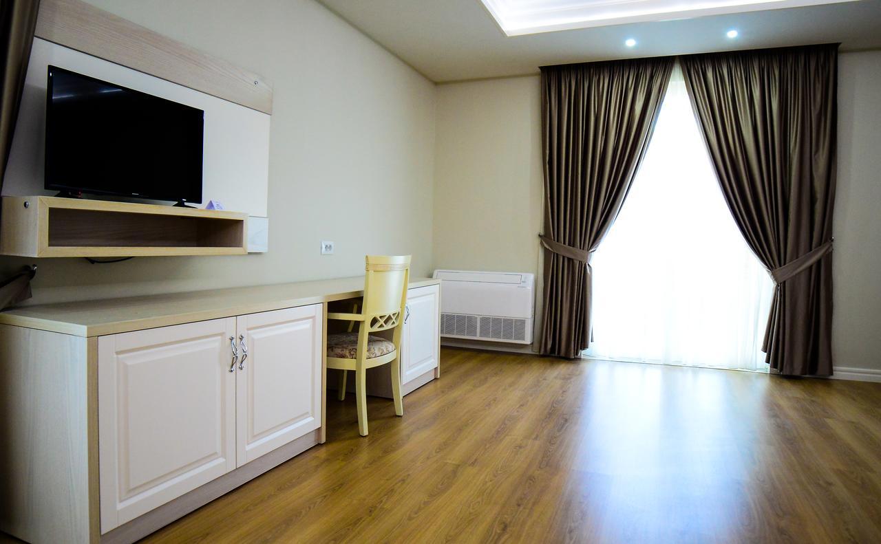 Hotel Vila Imperial 爱尔巴桑 外观 照片